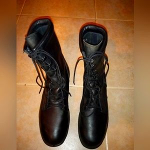 "REAL!" MILITARY-ARMY COMBAT BOOTS